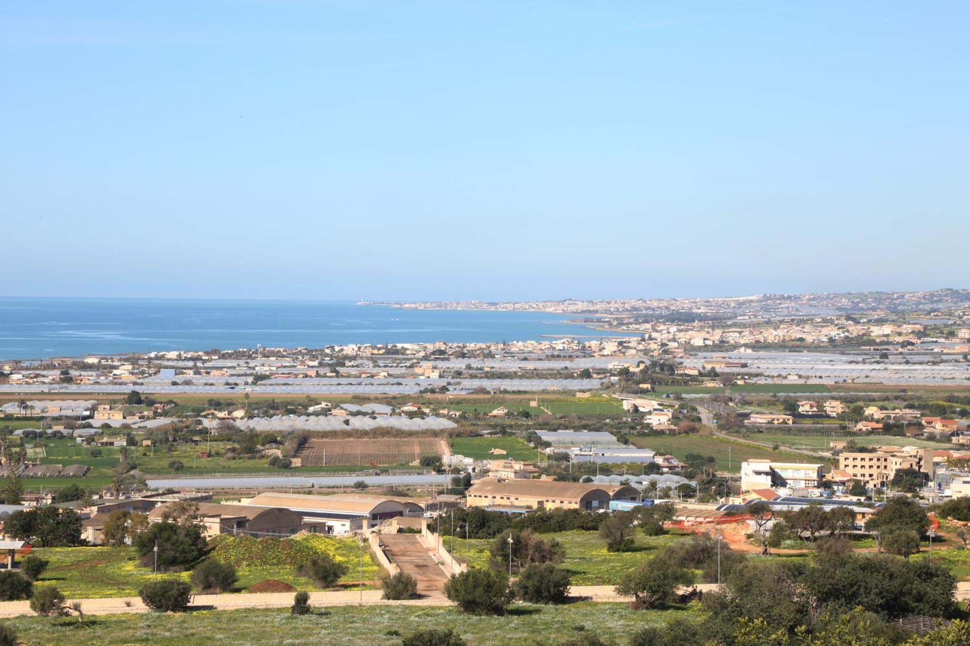Surra Mediterranean * Scicli